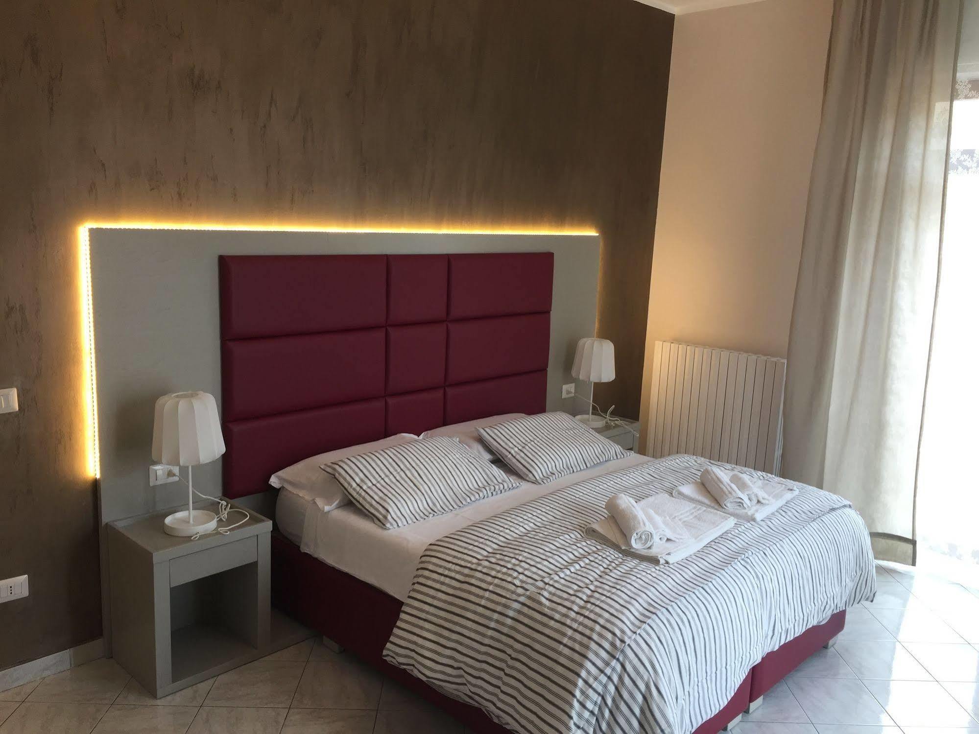 Sant'Oronzo B&B Λέτσε Εξωτερικό φωτογραφία
